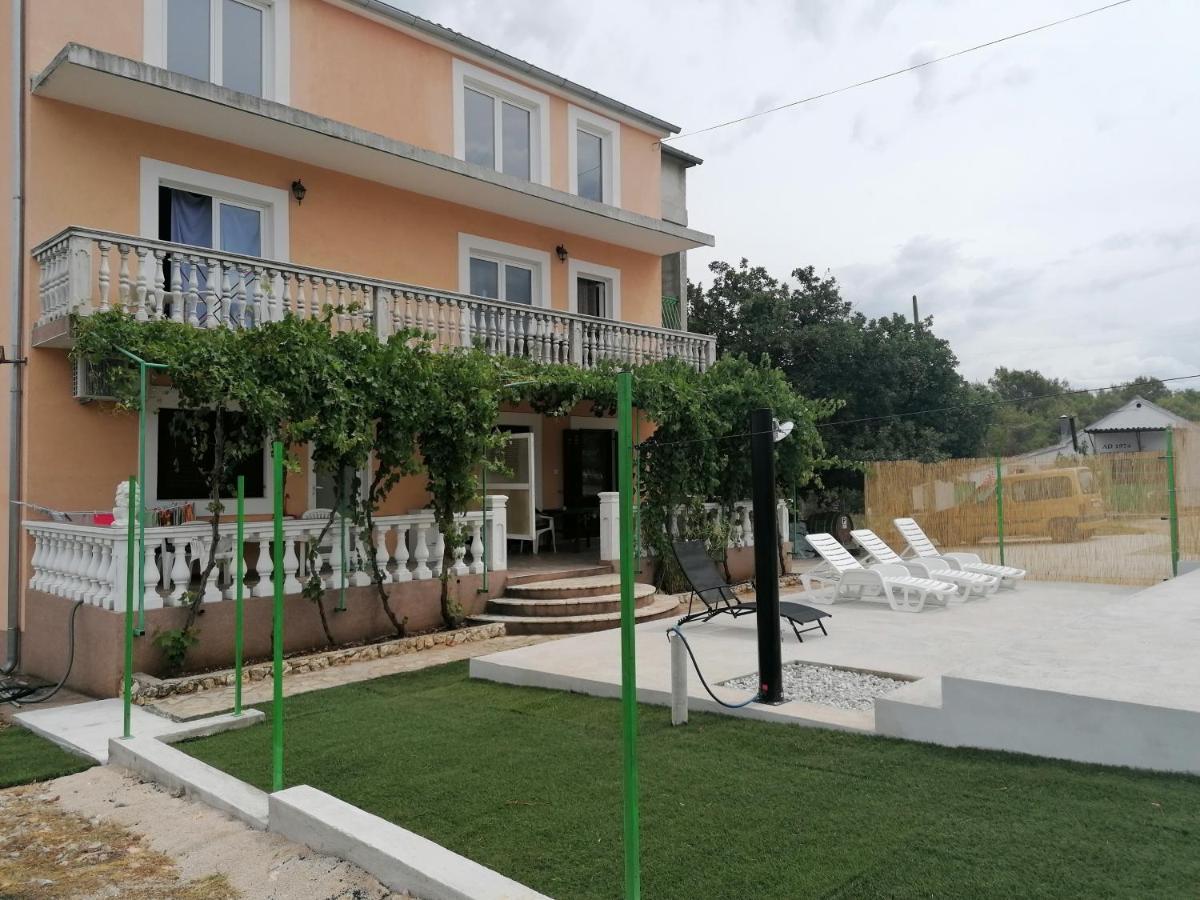Apartman Bruna Šibenik Esterno foto