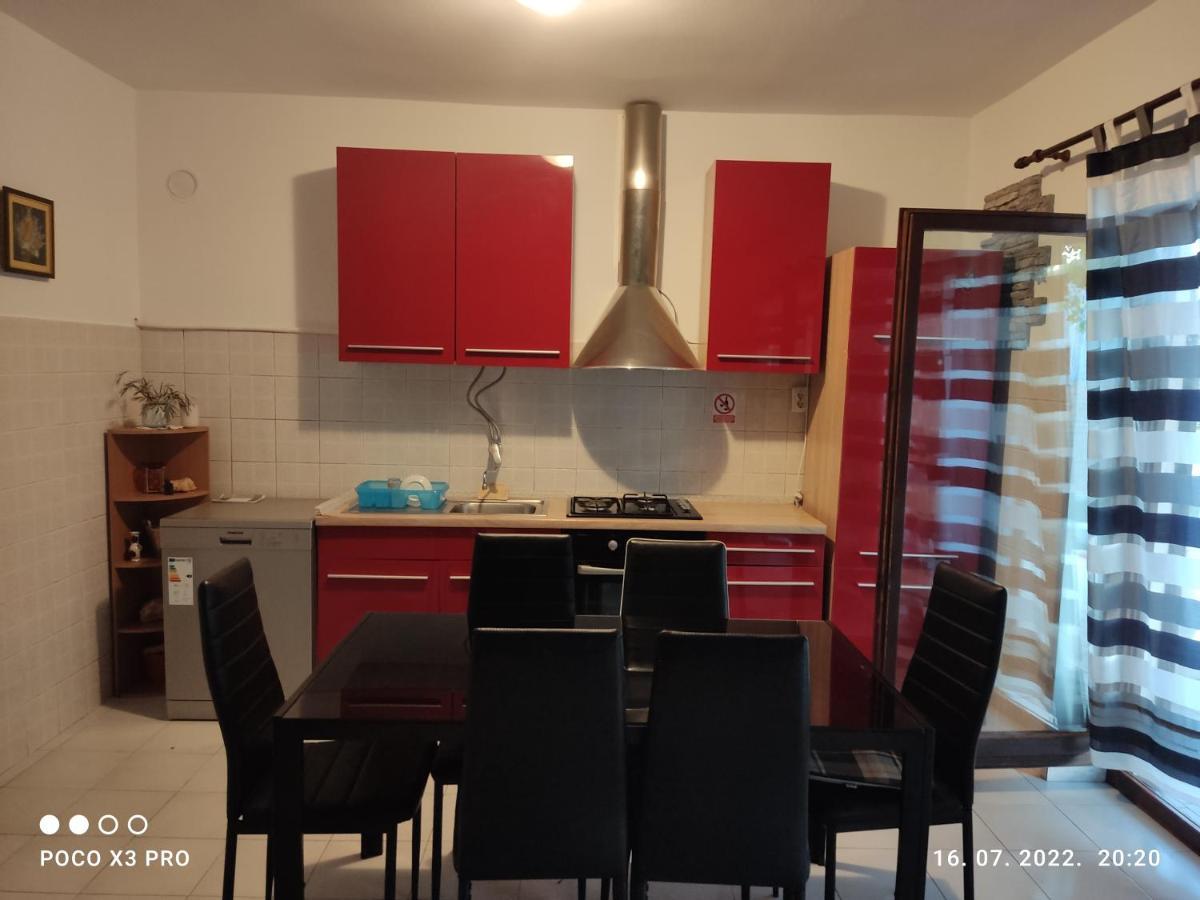 Apartman Bruna Šibenik Esterno foto